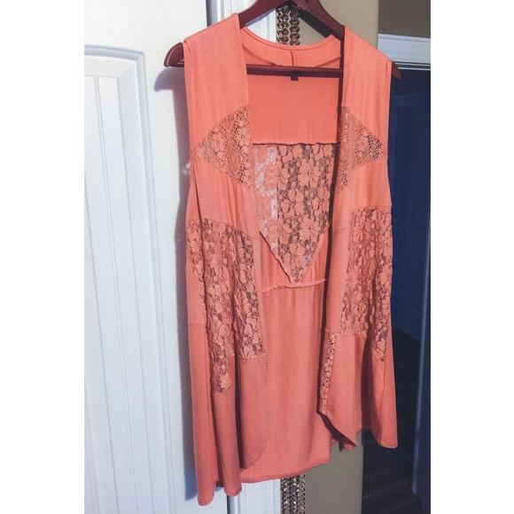Coral / Salmon Draped Lace Vest - Picture 2 of 4